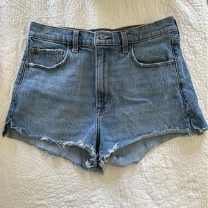 Abercrombie High Rise Mom Short